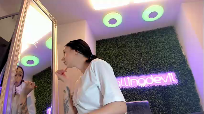 hotfallingdevil