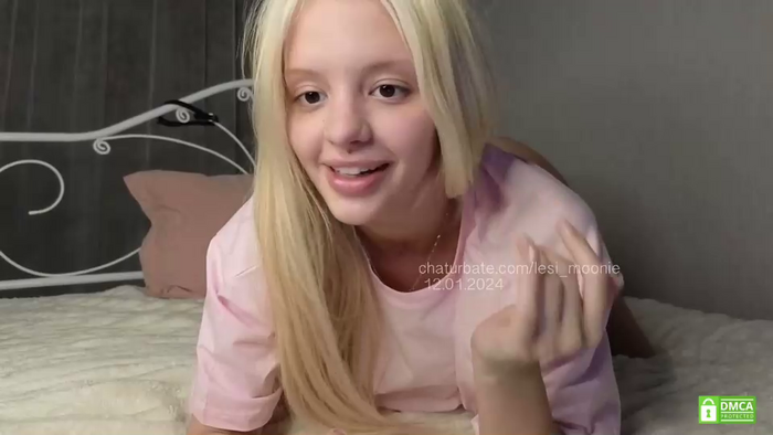lesi_moonie