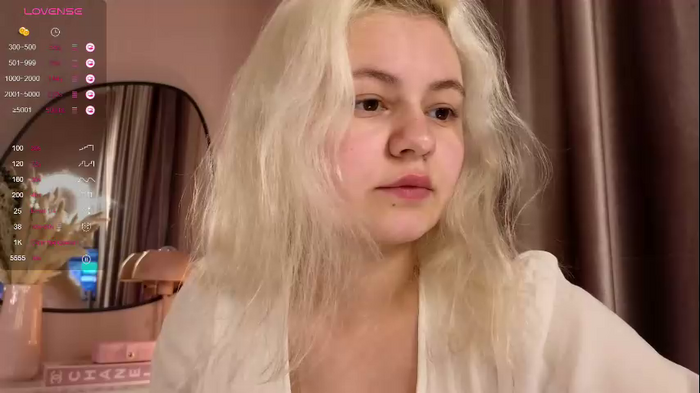 winniewest_