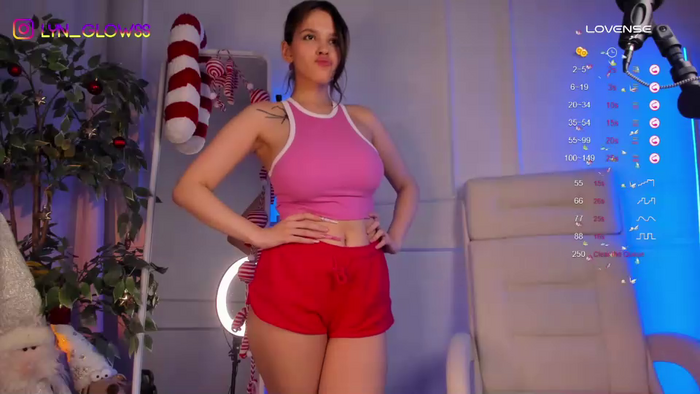 adalyn_glow