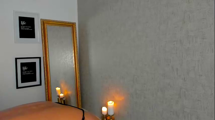 moniqueeass