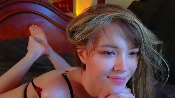 _demi_dee_