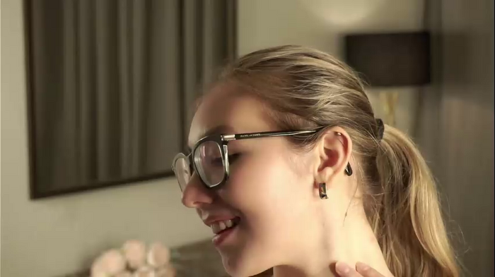 gillianelletson