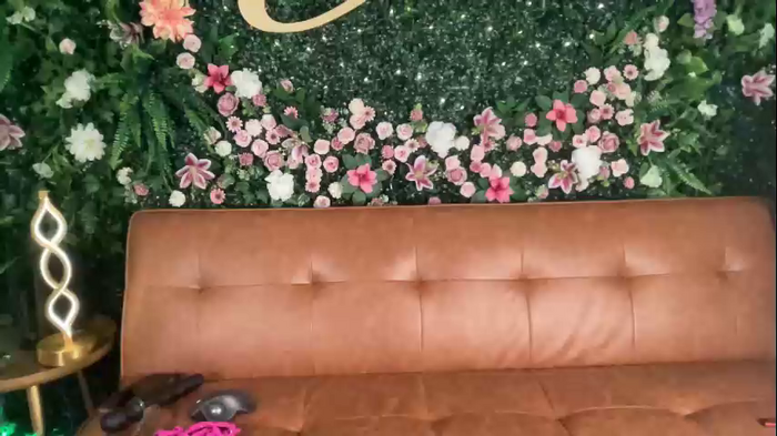 ava_west