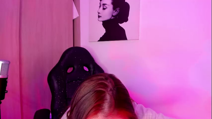 thecosmicgirl
