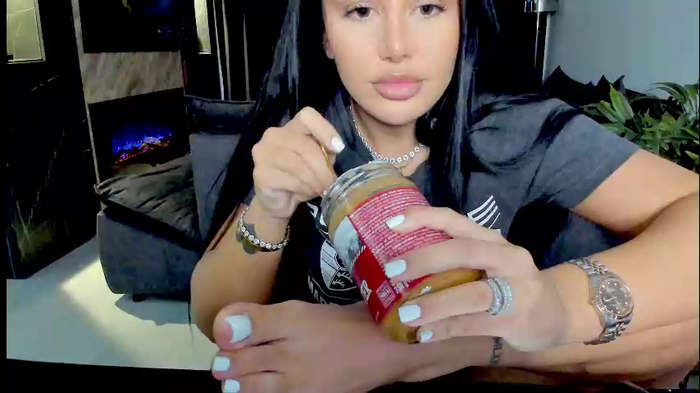 moniqueeass