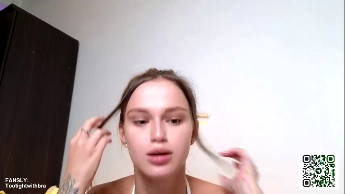 tootightwithbra
