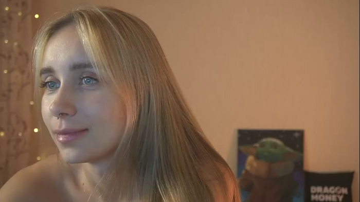 2girls_1dream