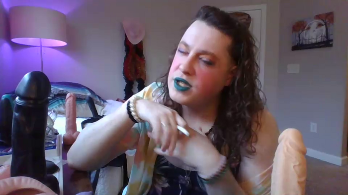 mxsissycharlotte