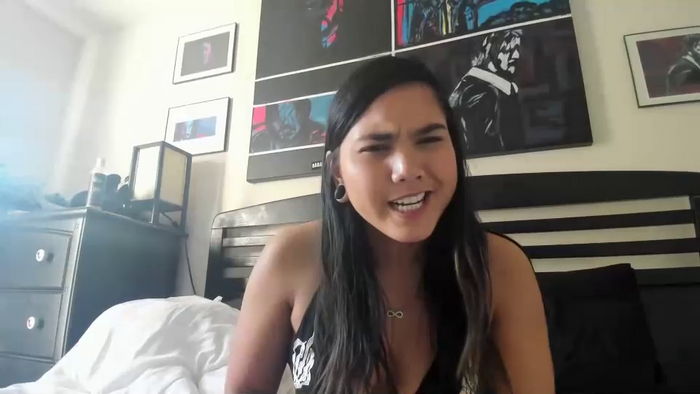 karebearxx
