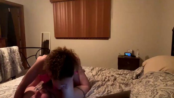 bedroom_king_and_queen
