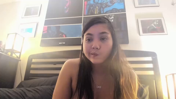 karebearxx