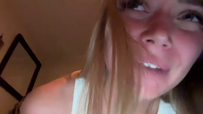 clairethompsonn