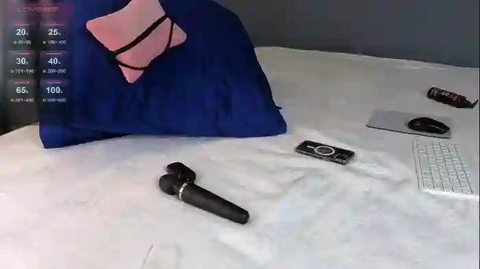 2025/01/01/chaturbate-clarewoods-21-08-32