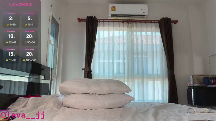 eva_j
