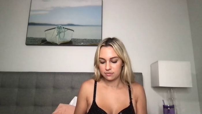 tiffstreatsxoxo