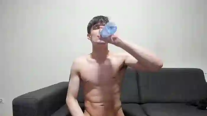 2025/01/01/chaturbate-skinnyguywithbigd-14-42-58