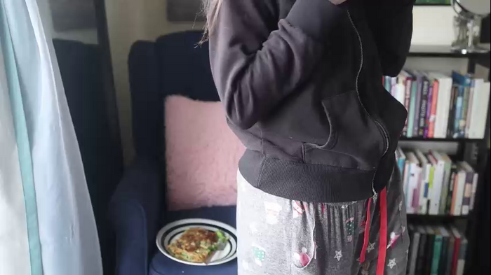ellynaomi