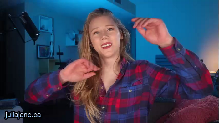 julia_jane