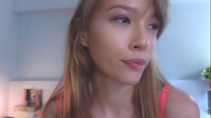 _demi_dee_