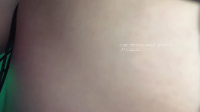 lesi_moonie