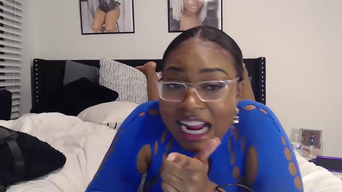 xo_nia