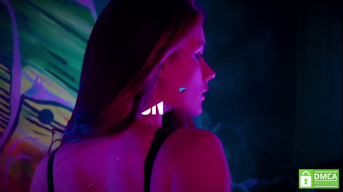 diana_alison