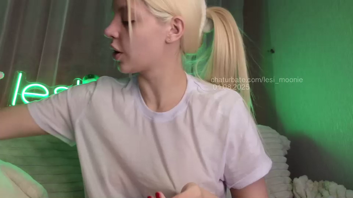 lesi_moonie