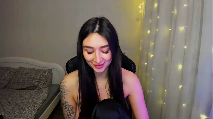 veronica_larson