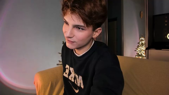 call__me_leo