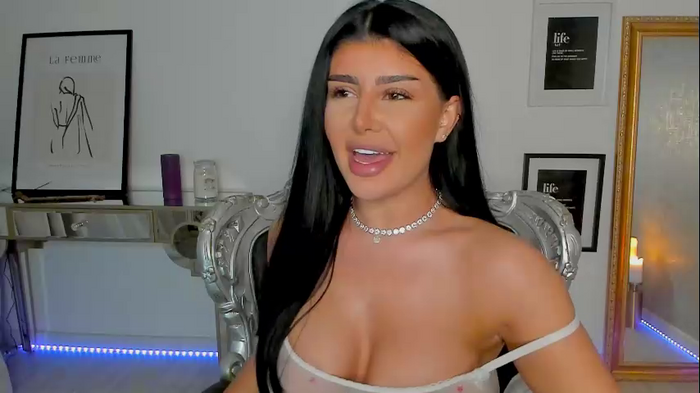 moniqueeass