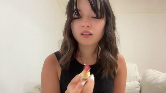 sarah_heart_aus