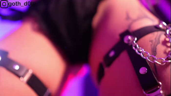 goth_dolll