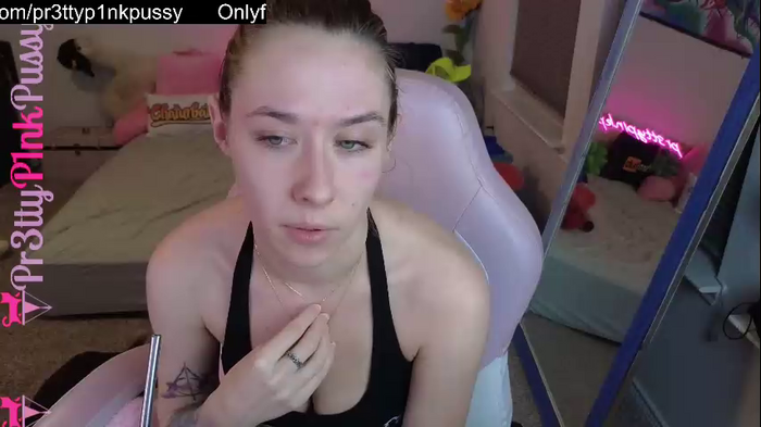 pr3ttyp1nkpussy