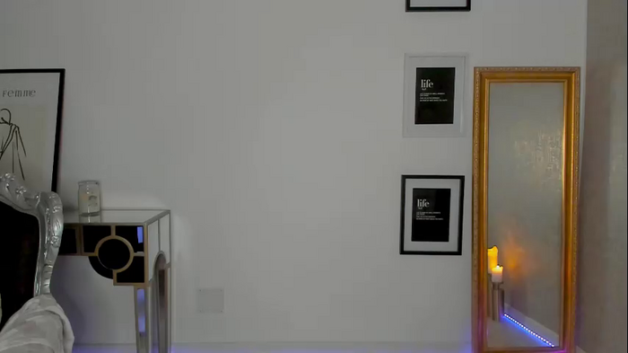 moniqueeass