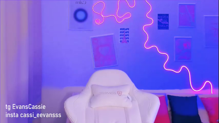 cassie_evansss