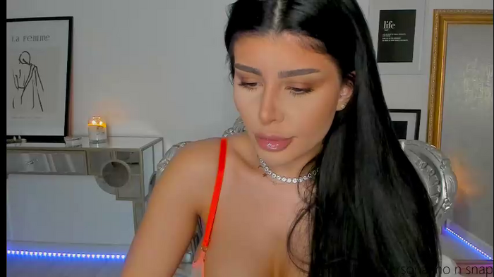 moniqueeass