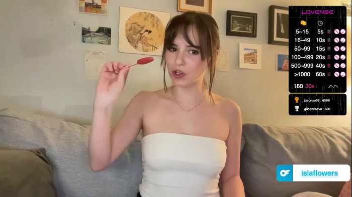isla_flowers