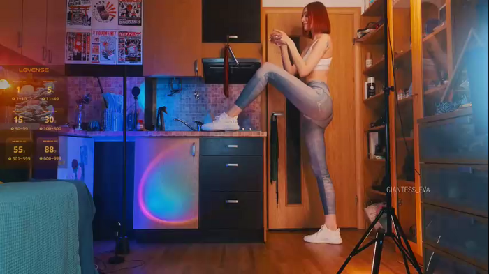 giantess_eva