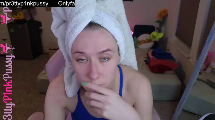 pr3ttyp1nkpussy