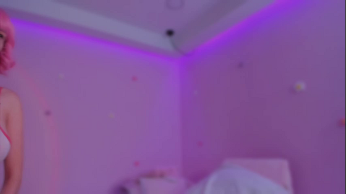 bella_adams_