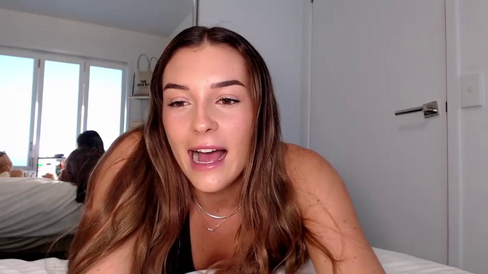 parisbabyxox