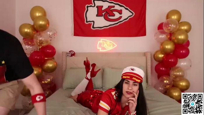 ari_lovexo