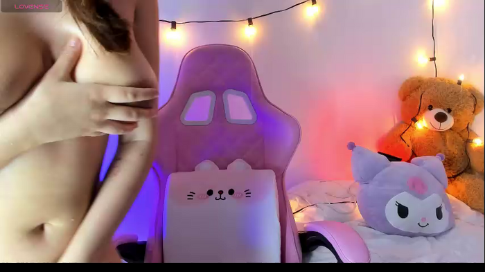 mia_noir