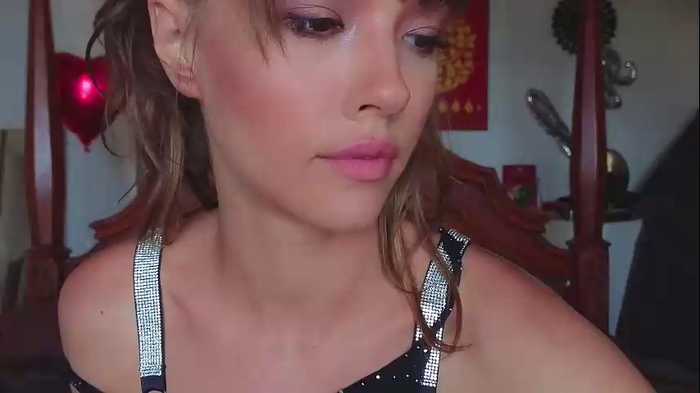 _demi_dee_