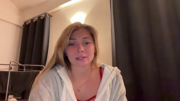 clairethompsonn