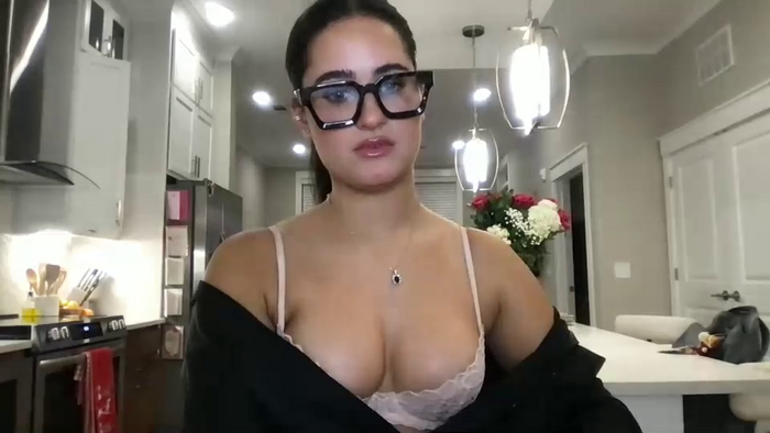 zoerainee