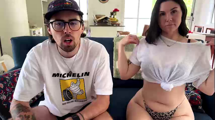 naughty_nomads