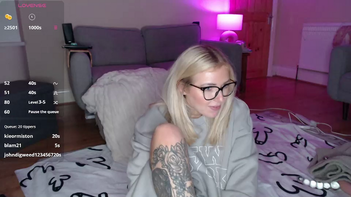 naughty__bex