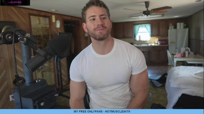 hotmuscles6t9